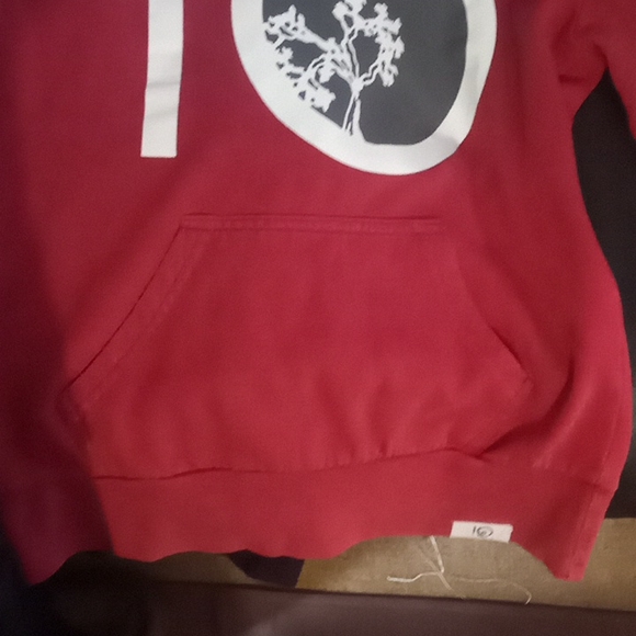 2 hoodies 35 - Picture 10 of 10